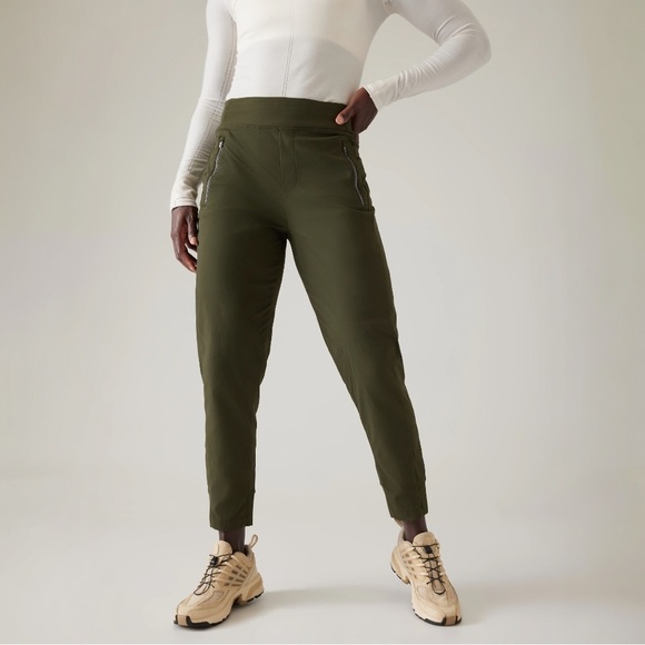 Athleta Pants - Athleta Trekki North High Rise Jogger